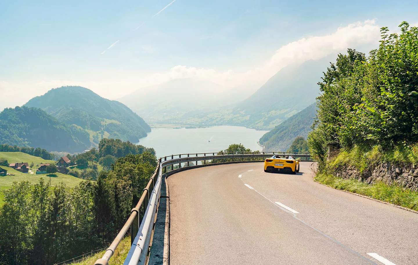 Renisetté Supercar Tour